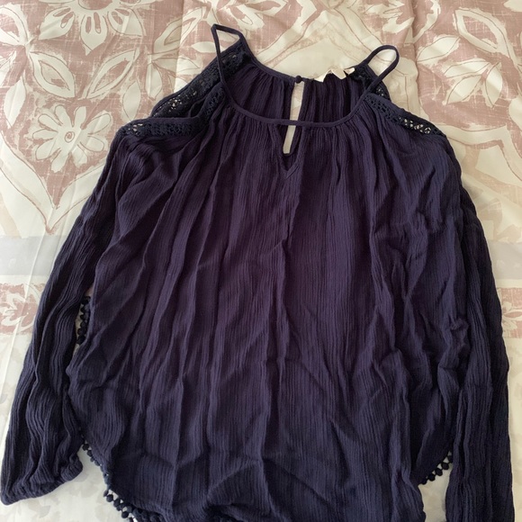 shirt - Picture 1 of 3